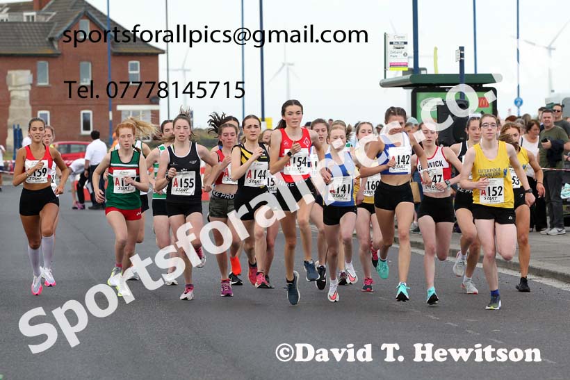 Womens under-17s 2021 Northern 6 and 4 Stage and Young Athletes Road Relays, Redcar. Photo: David T. Hewitson/Sports for All Pics